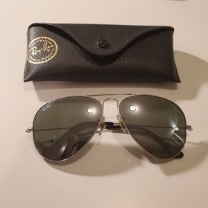 Ray-Ban mirror aviator sunglasses & case